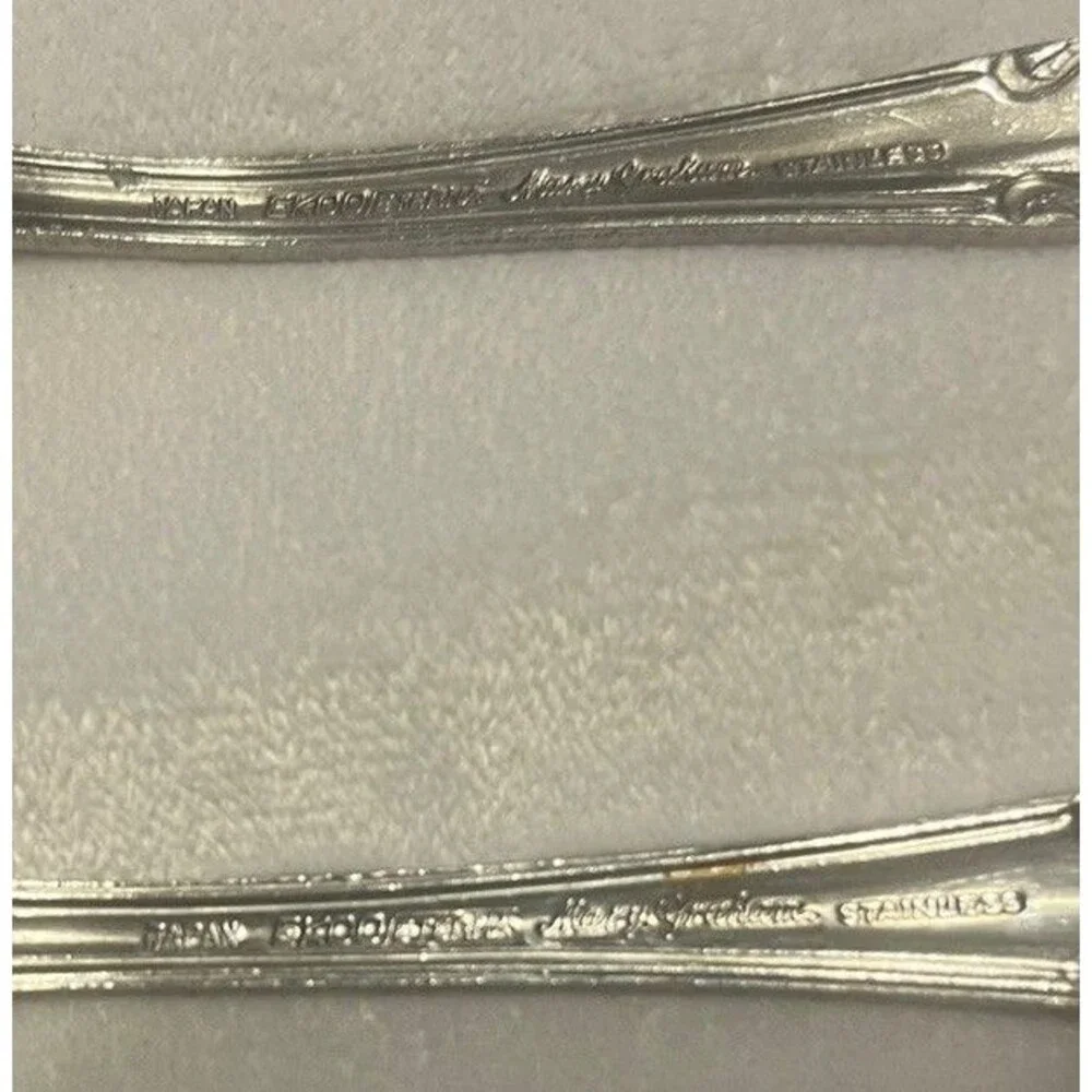 Set of 4 Oneida Louisiana Stainless Oval Soup / Dinner Spoons Glossy Floral